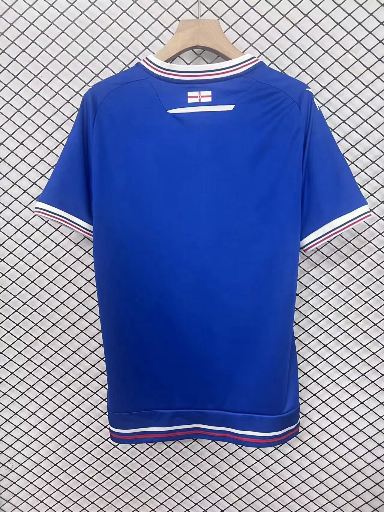 Maillot Linfield 140th anniversaire