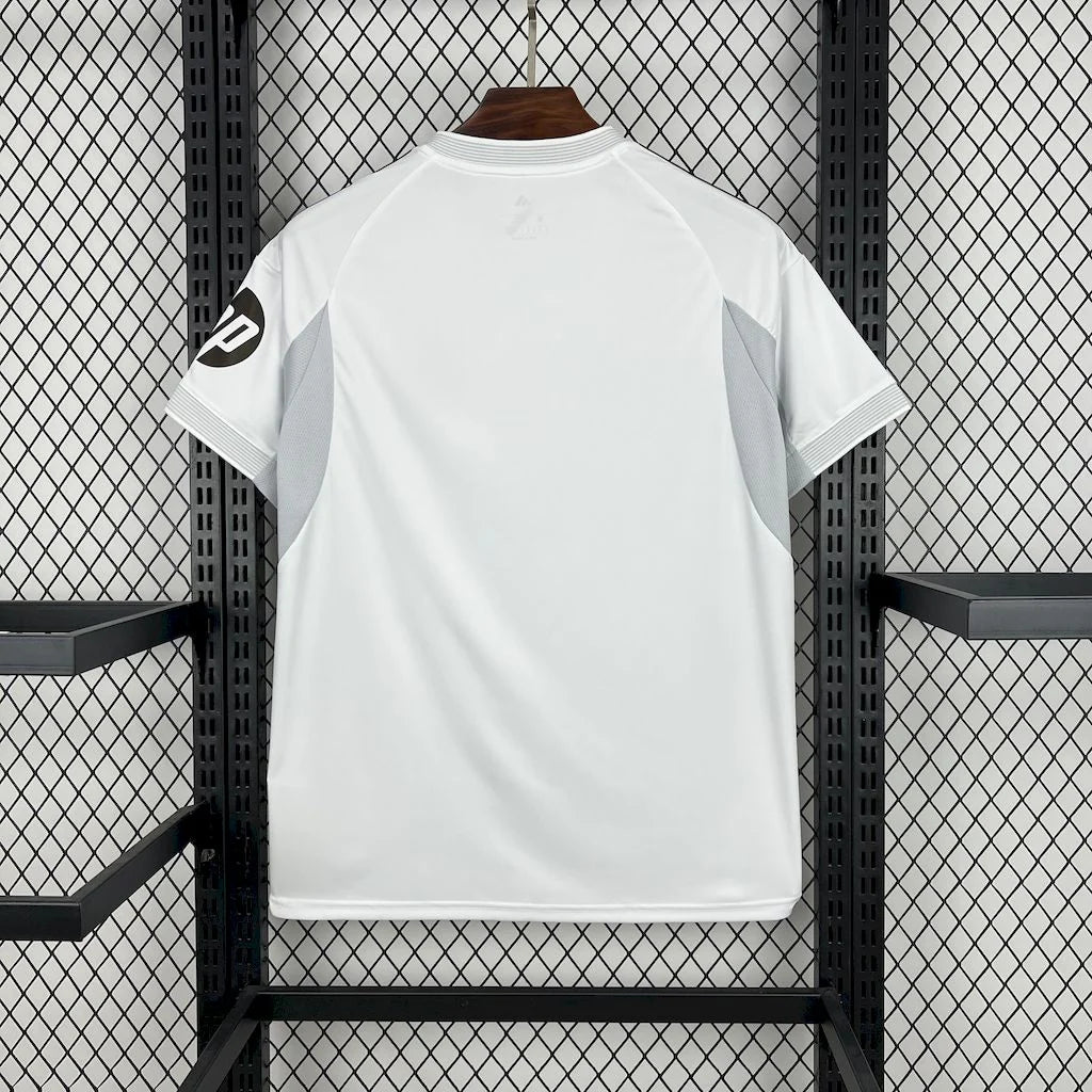 1d4acd47_1800x1800_a6eac516-693f-4d33-a2e4-1d9bf72eef21.webp