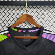 Maillot Manchester United 2024 Édition « Love Unites »