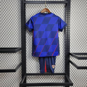 Kit Enfant Croatie Extérieur 24/25