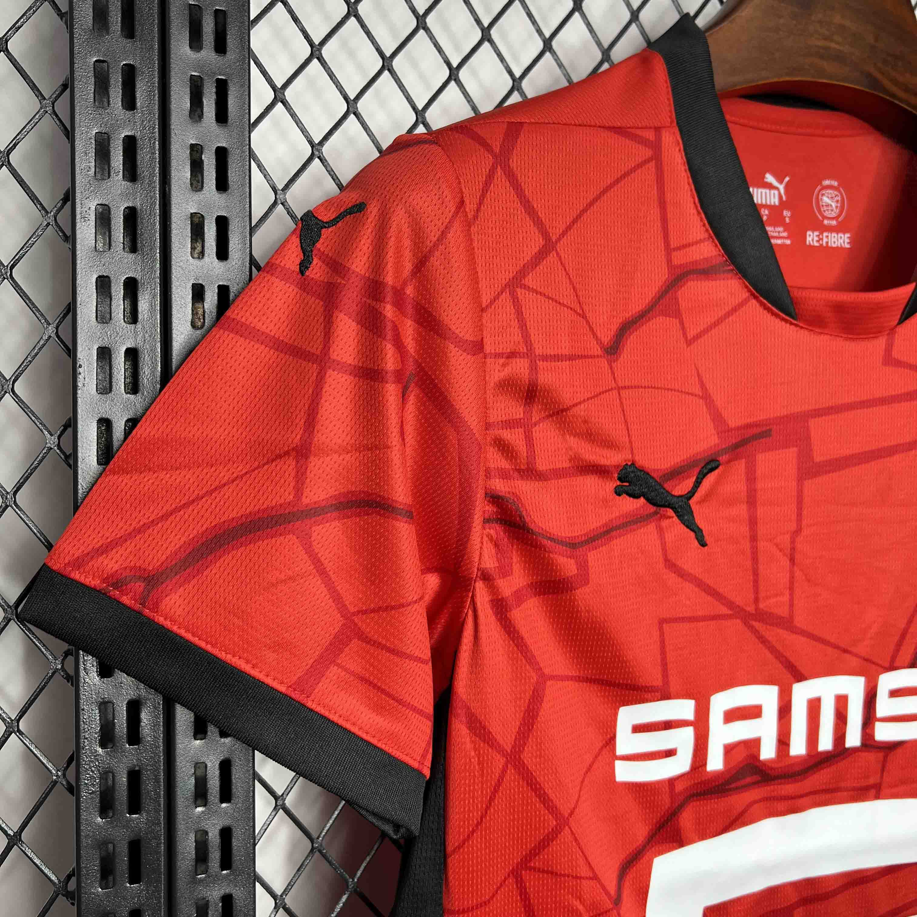 Rennes maillot domicile 2024/25 Stades Rennais