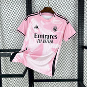 Maillot 24/25 Real Madrid Spéciale Rose