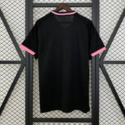 Maillot Real Madrid Édition Spéciale Serpent Rose 25/26